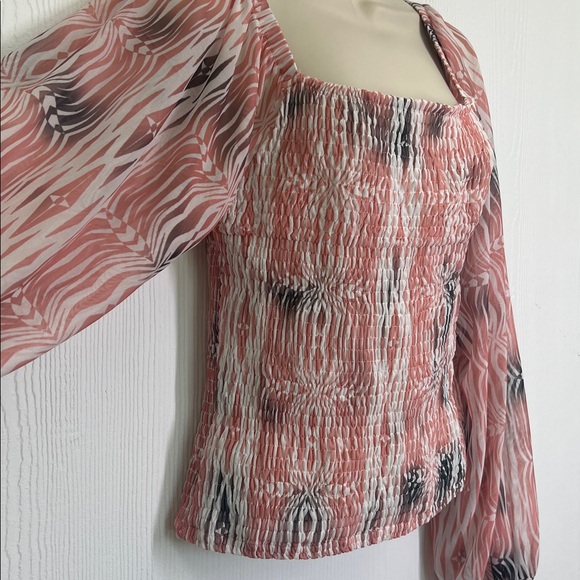 Anthropologie - Rouen Coral Watercolor Abstract Smocked Square Neck Blouse Med - Picture 5 of 11